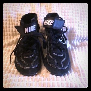 Wrestling Shoes (little boys)